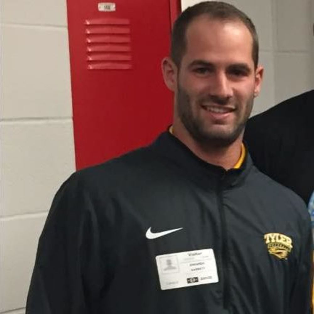 Meet your Posher, Garrett